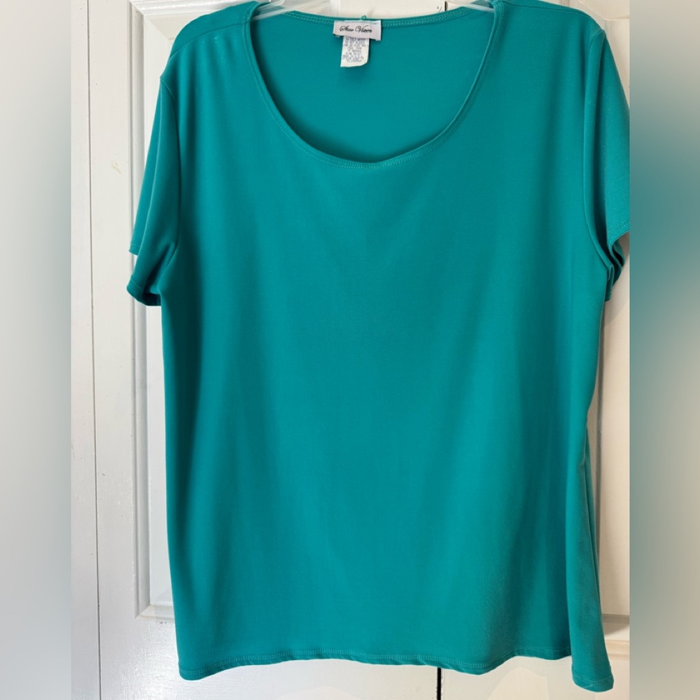 Star Vixen Turquoise Short Sleeve Top size xl